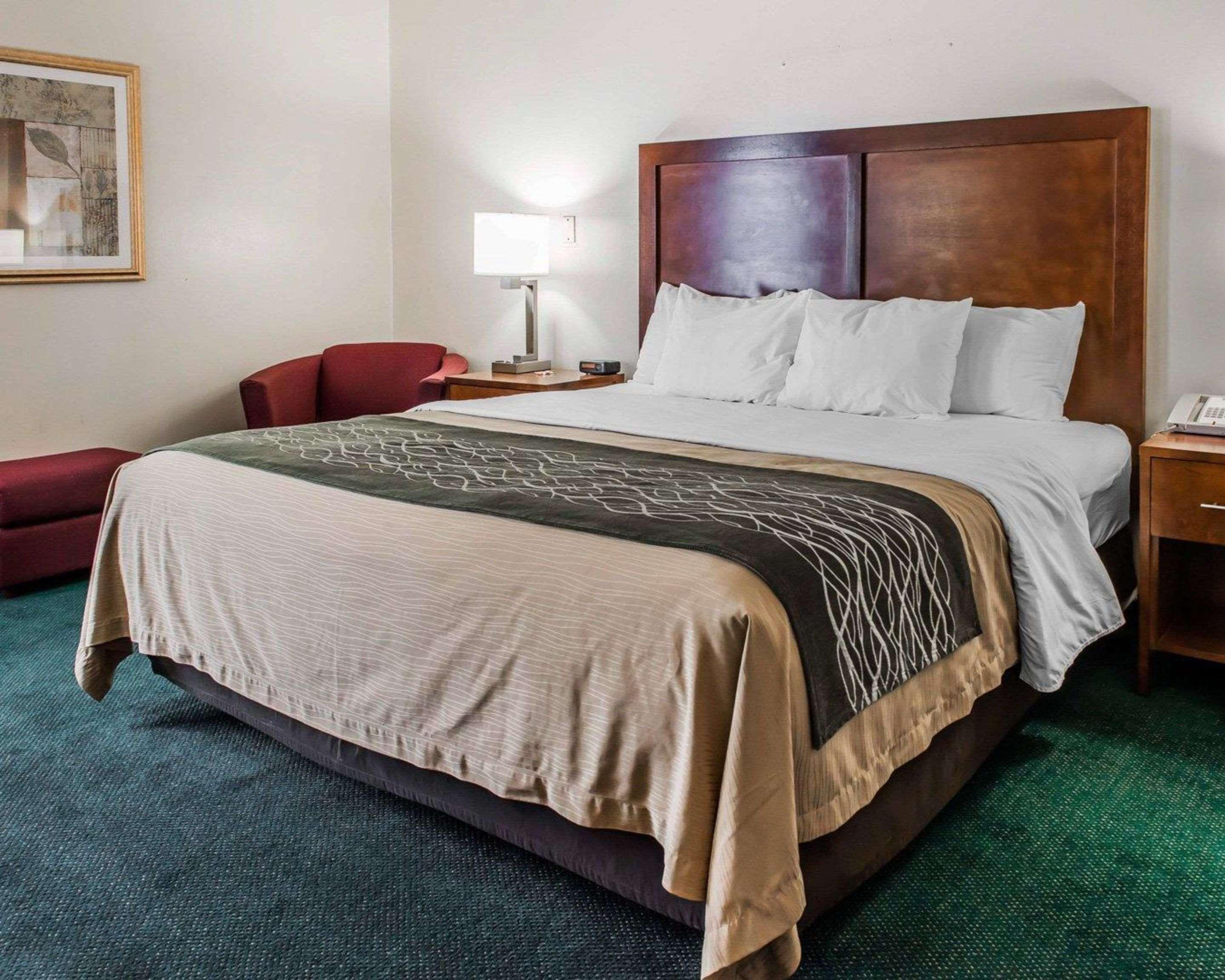 Quality Inn Waynesburg Екстер'єр фото