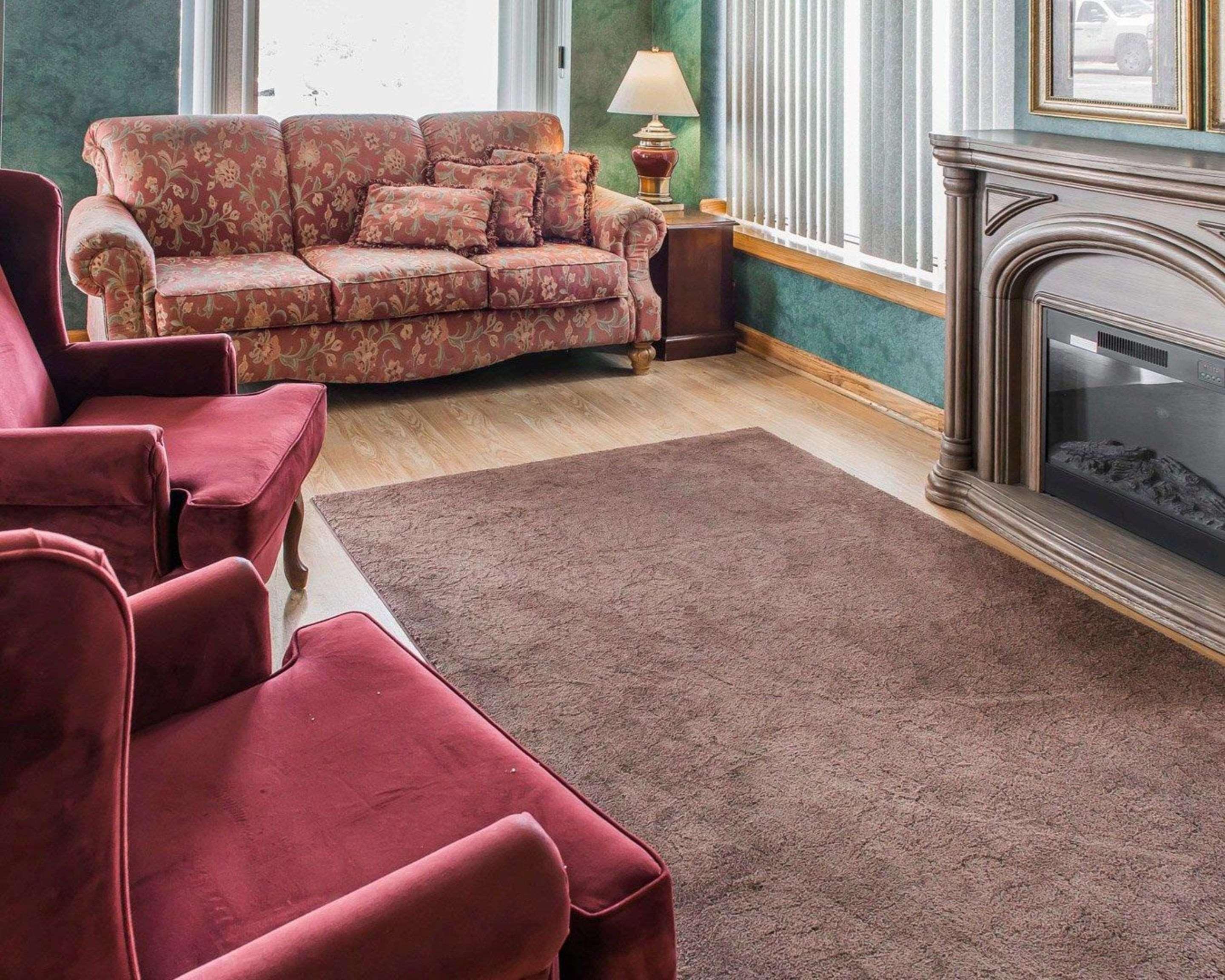 Quality Inn Waynesburg Екстер'єр фото